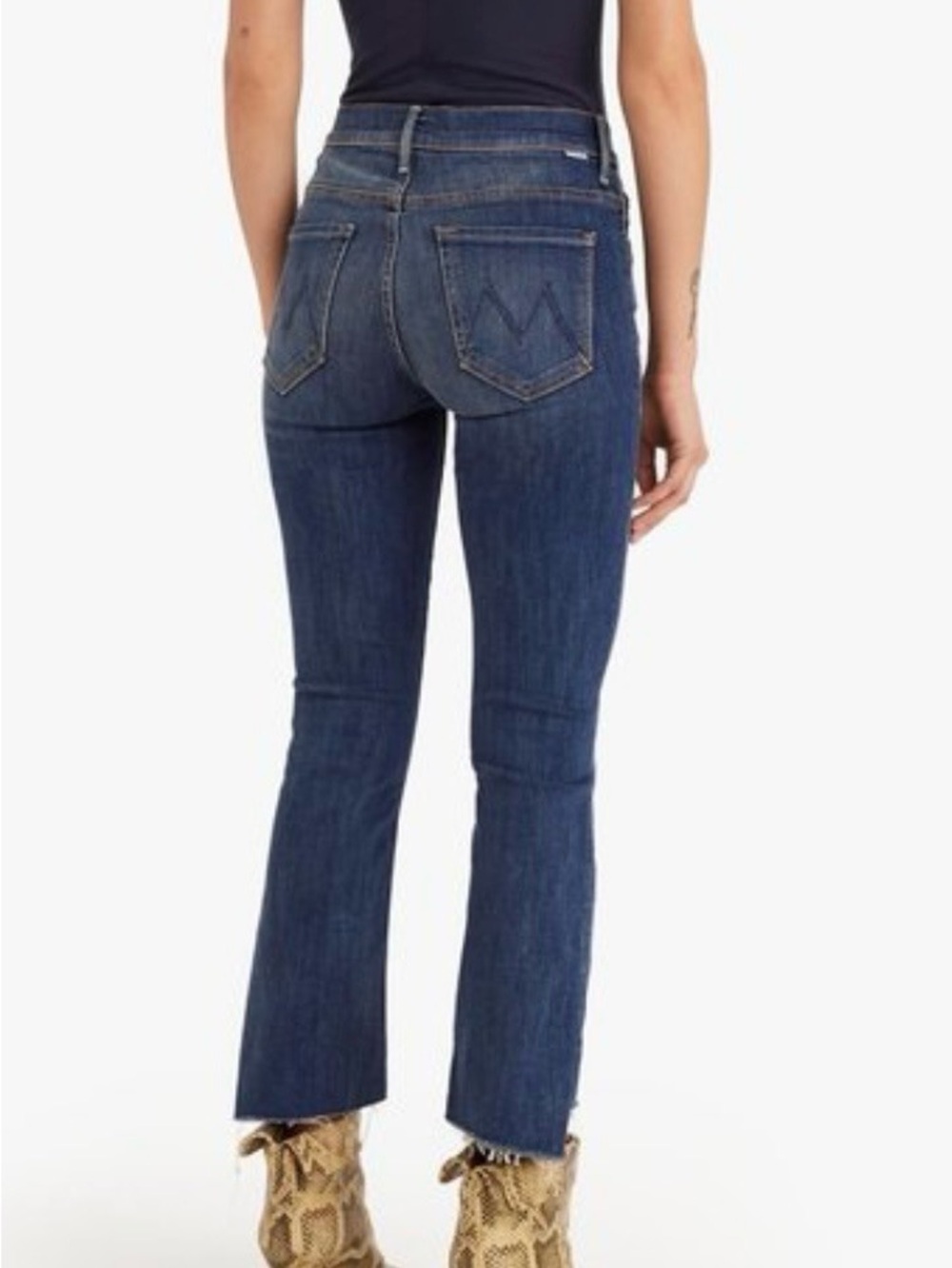 MOTHER The Insider Crop Step Fray Jeans Not Rough Enough Size 32 Like New - Picture 3 of 16